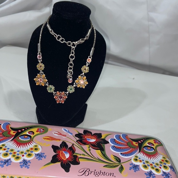 Brighton reversible Necklace brand new with box - Picture 4 of 17